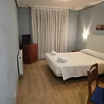 El Roble Palentino 호텔 2*