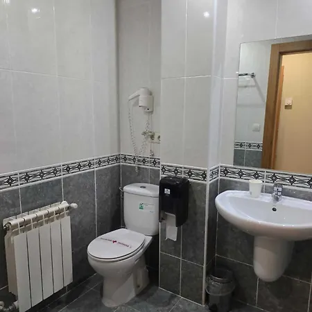 Szálloda El Roble Palentino 2*