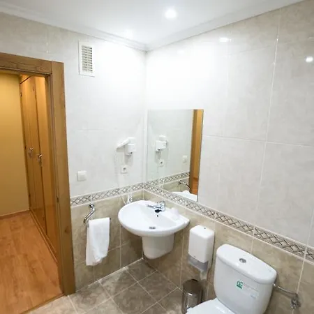 El Roble Palentino Hotel 2*