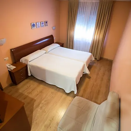 Hotel El Roble Cervera De Pisuerga