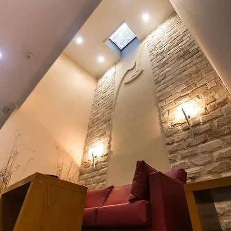 Szálloda El Roble Palentino 2*