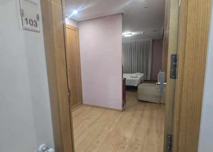 Hotel El Roble Palentino 2*