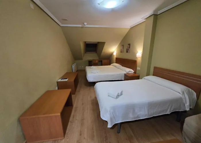 Hotel El Roble Palentino 2*