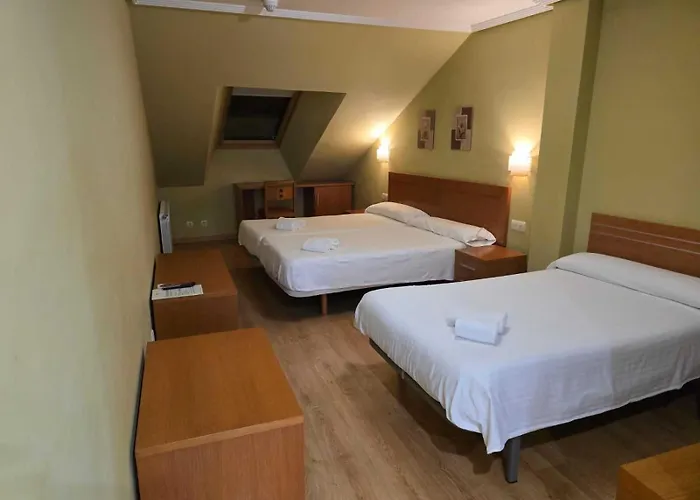 Hotel El Roble Palentino Cervera De Pisuerga